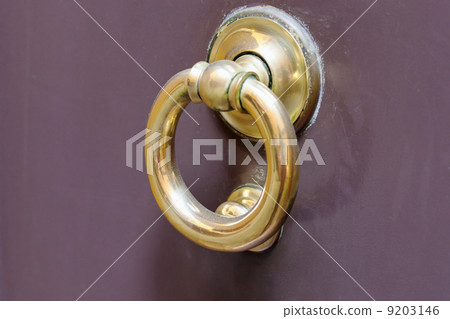 old brass ring door handle 9203146