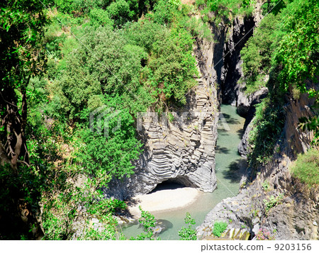 riverbed of mountain river 9203156