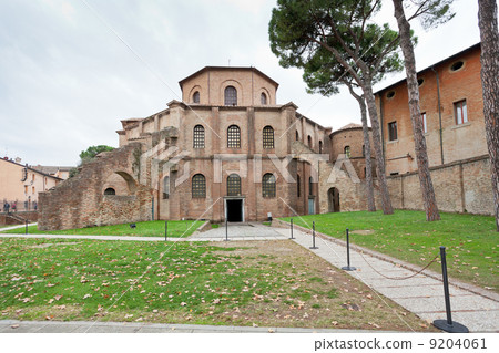 Basilica of San Vitale in Ravenna, Italy Basilica of San Vitale in Ravenna, Italy 9204061