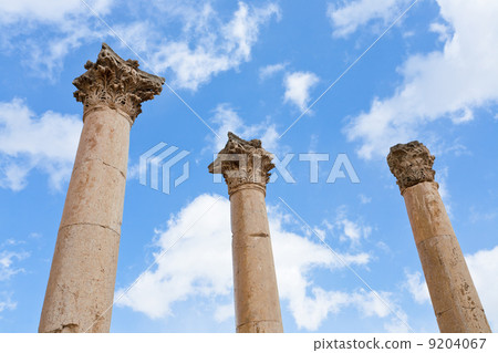 Corinthium column in antique town Jerash Corinthium column in antique town Jerash 9204067