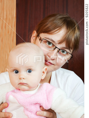 mother with her little daughter mother with her little daughter 9205822