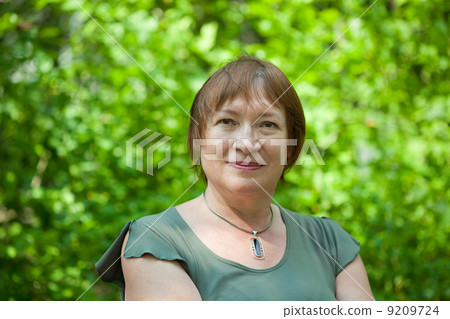 portrait of mature woman 9209724