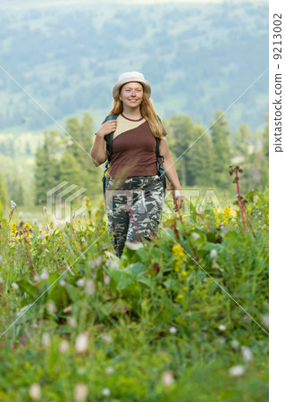 Female hiker 9213002