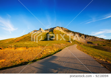 road through the mountain pass road through the mountain pass 9218094