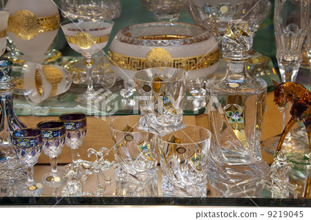 counter with bohemian glass 9219045