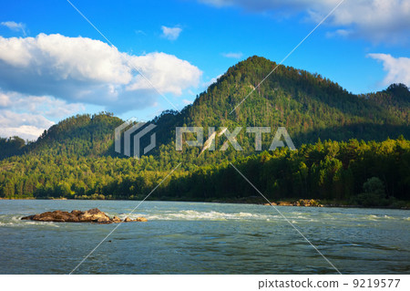 Mountains river 9219577