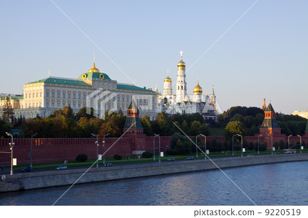 Moscow Kremlin in sunset Moscow Kremlin in sunset 9220519