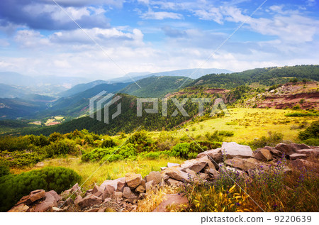 Pyrenees mountains landscape 9220639
