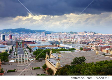 Barcelona cityscape from National Palace of Montjuic Barcelona cityscape from National Palace of Montjuic 9220938