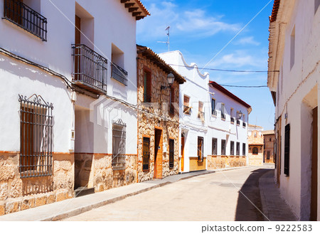 Ordinary street of spanish town. El Toboso Ordinary street of spanish town. El Toboso 9222583