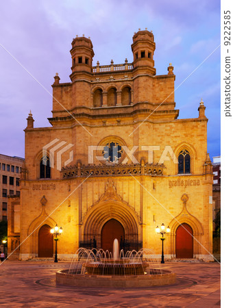 Gothic Cathedral at Plaza Mayor in evening. Castellon de la Plan Gothic Cathedral at Plaza Mayor in evening. Castellon de la Plan 9222585
