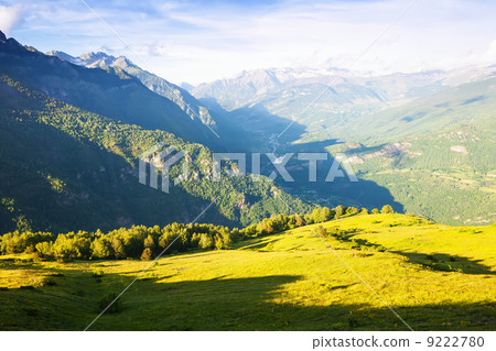 Mountains landscape. Pyrenees, Aragon Mountains landscape. Pyrenees, Aragon 9222780