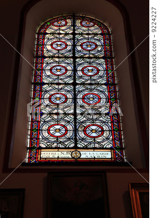Notre Dame de la Garde寺廟彩色玻璃 9224227