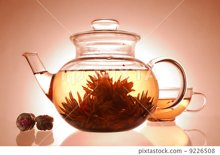 Glass teapot and cup Glass teapot and cup 9226508