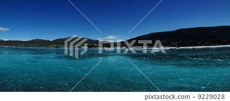 Lake in Rocky Mountains, Colorado Lake in Rocky Mountains, Colorado 9229028