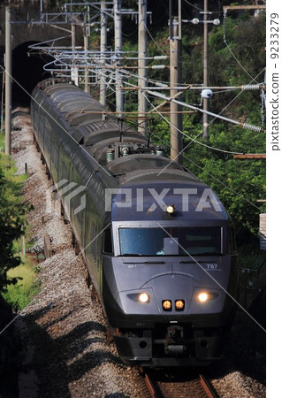 787系列快車 9233279