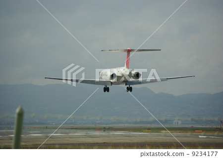 Airplane just before landing 9234177