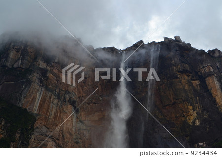 Angel fall 9234434
