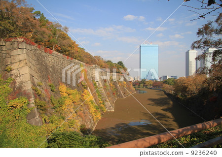 護城河 9236240