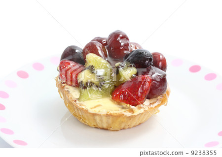 Fruit cheese cake isolated in white background 9238355