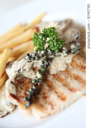 Grilled Porkchop with white sauce Grilled Porkchop with white sauce 9240790