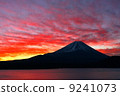 日出時的富士山 9241073