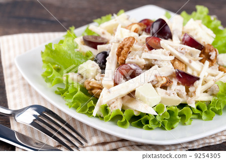 Waldorf salad 9254305