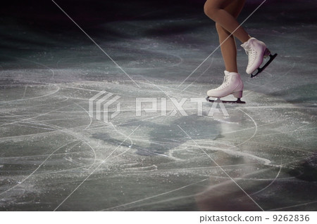 Figure skating Figure skating 9262836