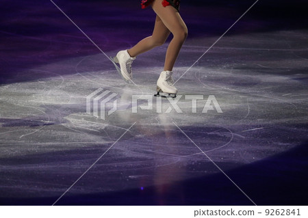 Figure skating 9262841