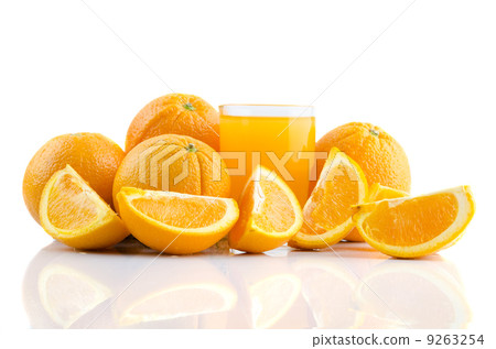 Orange juice and slices of orange isolated on white 9263254