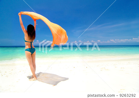Beautiful young woman holiday on beach Beautiful young woman holiday on beach 9263292
