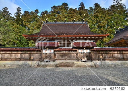 Kumano main shrine 9270562
