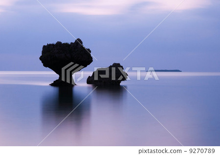 沖繩Hamahigajima的黎明 9270789