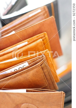 Wallets display Wallets display 9272350