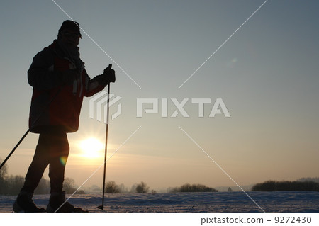 Cross-Country skiing 9272430