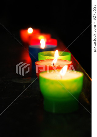 candle row candle row 9273555