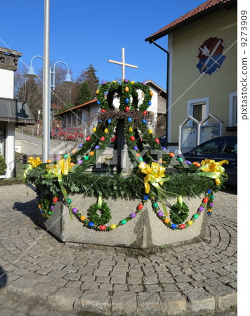 Easter fountain Easter fountain 9273909