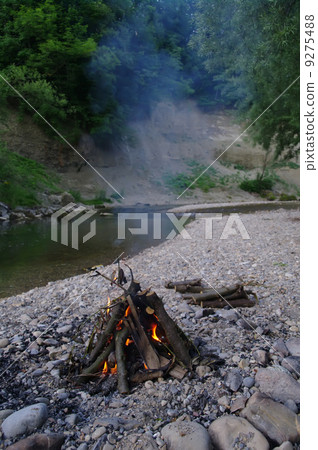 campfire 9275488