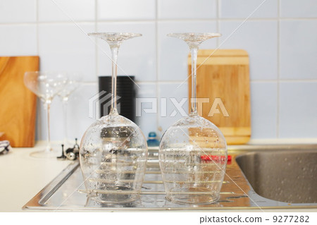 Dirty Dishes Dirty Dishes 9277282