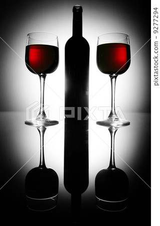 Red Wine In Glass 9277294