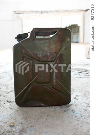 Jerrycan jerry petrol can Jerrycan jerry petrol can 9277510