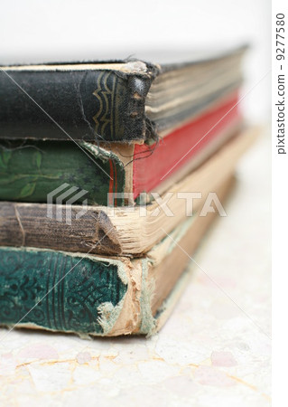Ancient Books 9277580