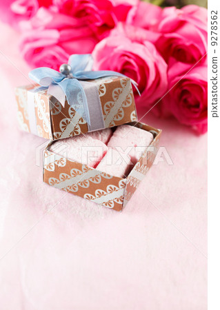 sweet presents sweet presents 9278562