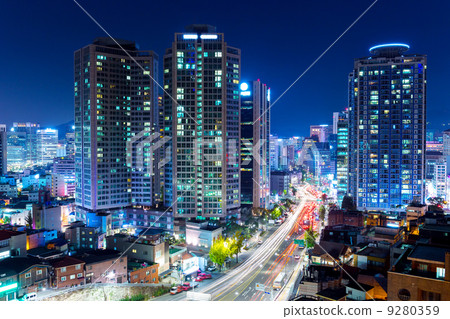 Seoul city at night 9280359