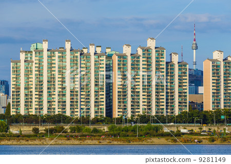 Seoul cityscape in South Korea Seoul cityscape in South Korea 9281149