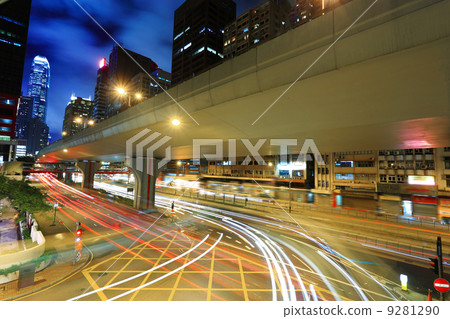 traffic in city at night traffic in city at night 9281290