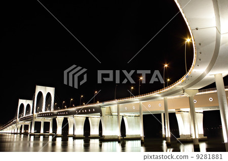 Sai Van bridge in Macau Sai Van bridge in Macau 9281881