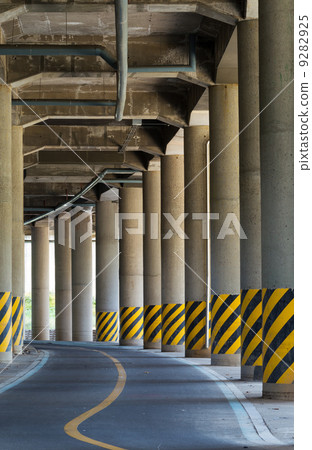 Under the viaduct Under the viaduct 9282925