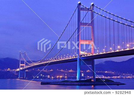 Tsing Ma Bridge in Hong Kong Tsing Ma Bridge in Hong Kong 9282948