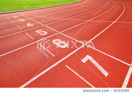Running track for athletes 9283089